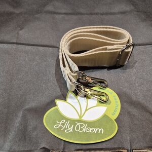 Lily Bloom Tan Strap with Metal Clip